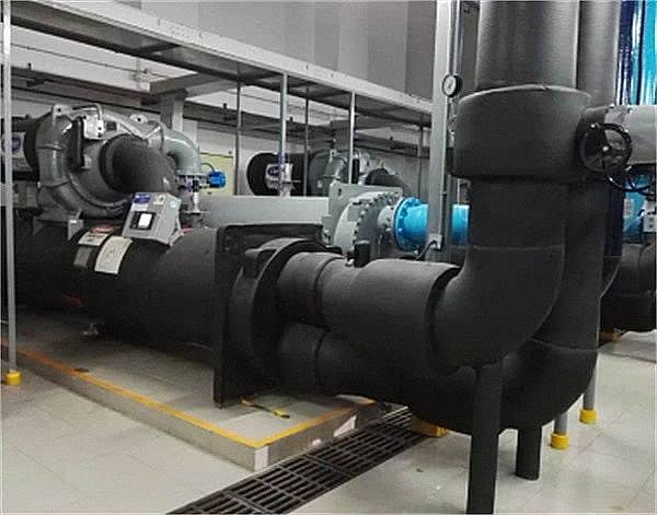 山东聊城,济南,泰安,青岛,烟台,济宁,临沂,德州,威海,临沂,淄博冷水机组维修介绍更换冷冻油的周期 山东聊城,济南,泰安,青岛,烟台,济宁,临沂,德州,威海,临沂,淄博冷水机组维修介绍更换冷冻油的周期