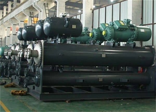 冷水机组维修离心式冷水机组的跑油和回油 冷水机组维修离心式冷水机组的跑油和回油